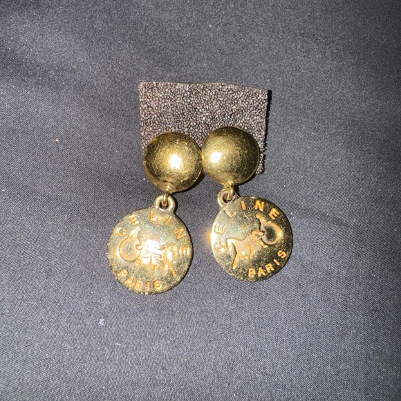 🔥🌟CELINE VINTAGE GOLD 🥇TONE CLIP ON EARRINGS SERIAL # AB1 - Picture 5 of 17